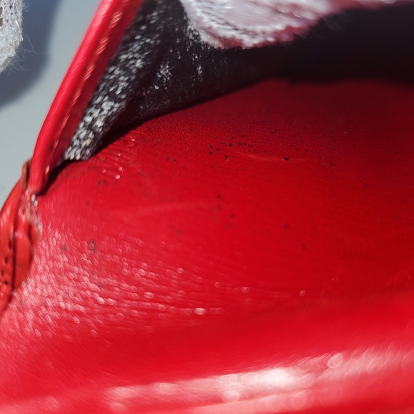 Louis Vuitton Epi Wallet Bifold Red - Picture 10 of 10